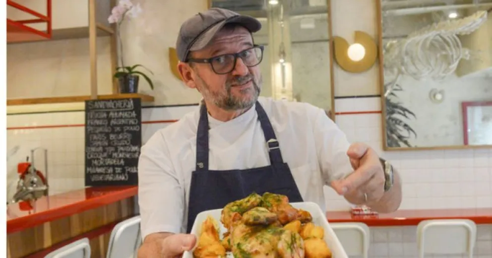 Cuánto sale cenar en Mon Poulet, el restaurante del conocido chef Christophe Krywonis