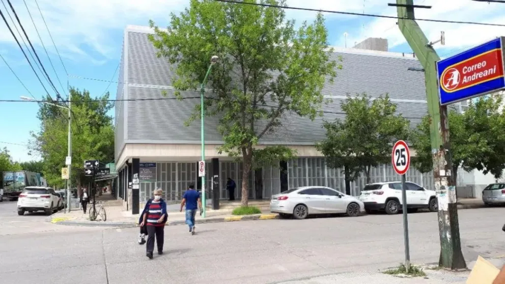 El caso de la joven se tramitó en los juzgados de Cipolletti, con la participación de la Defensoría Oficial. Foto (archivo).