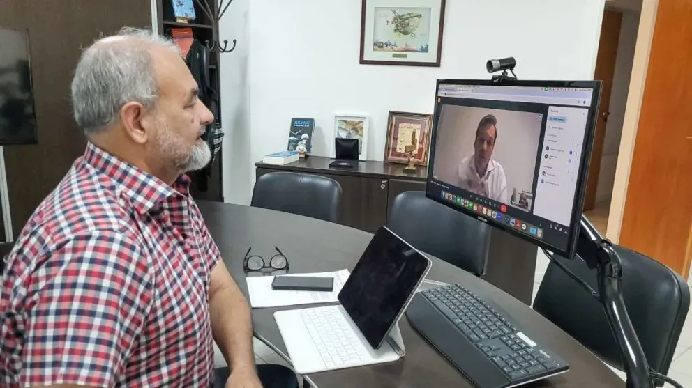Prometen al rector de la UNRN presionar para incrementar las partidas