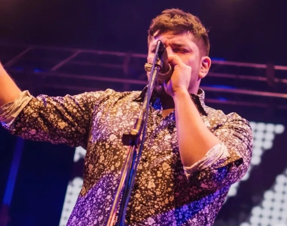 Conocé la historia del armoniquista Eze Salgado:  “la música salvó mi vida, soy un servidor de ella simplemente”