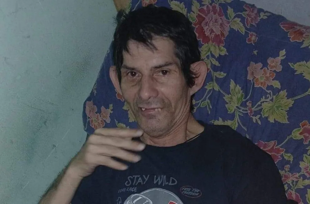 Sufrió varias lesiones jugando a la pelota, necesita una costosa operación y su familia organizó una rifa solidaria