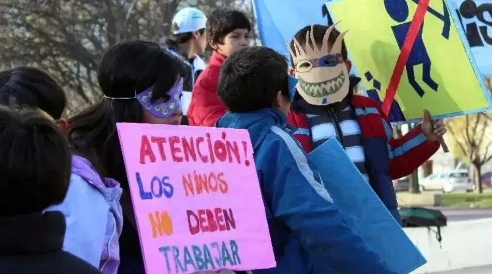 Trabajo infantil: en qué consiste el protocolo y cómo denunciar en Río Negro
