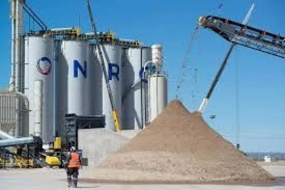 Se han suspendido los despidos en la empresa NRG que procesa arena para fracking. Foto (Archivo).