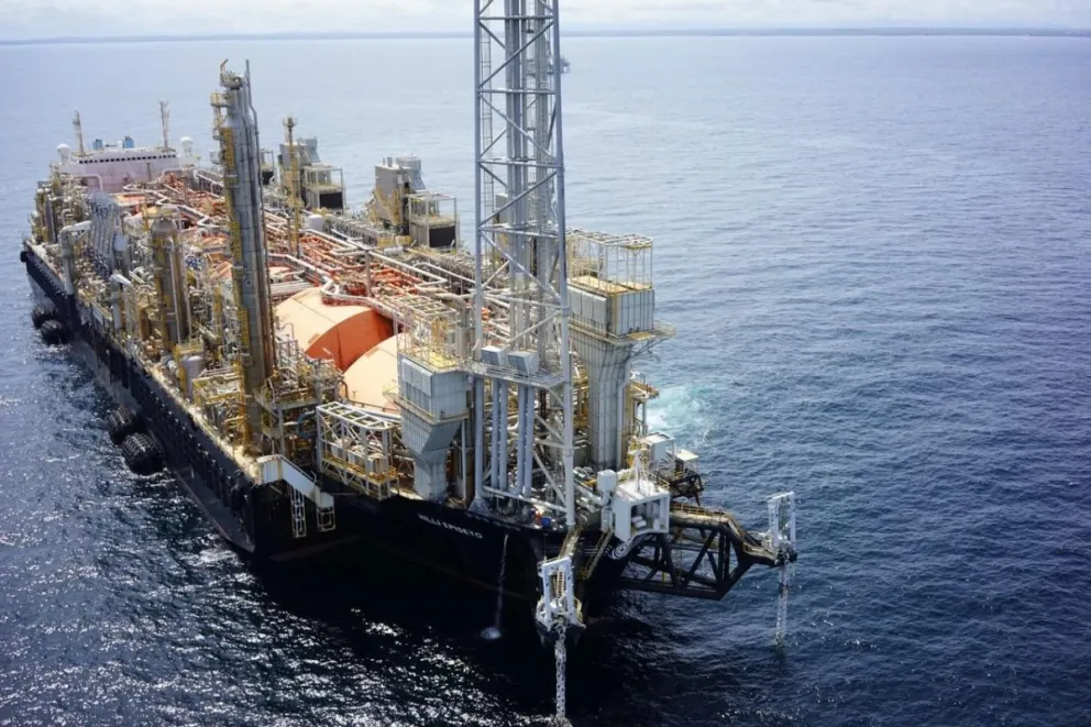 Weretilnek confirmó que PAE invertirá 7.000 millones de dólares en Río Negro para exportar gas 