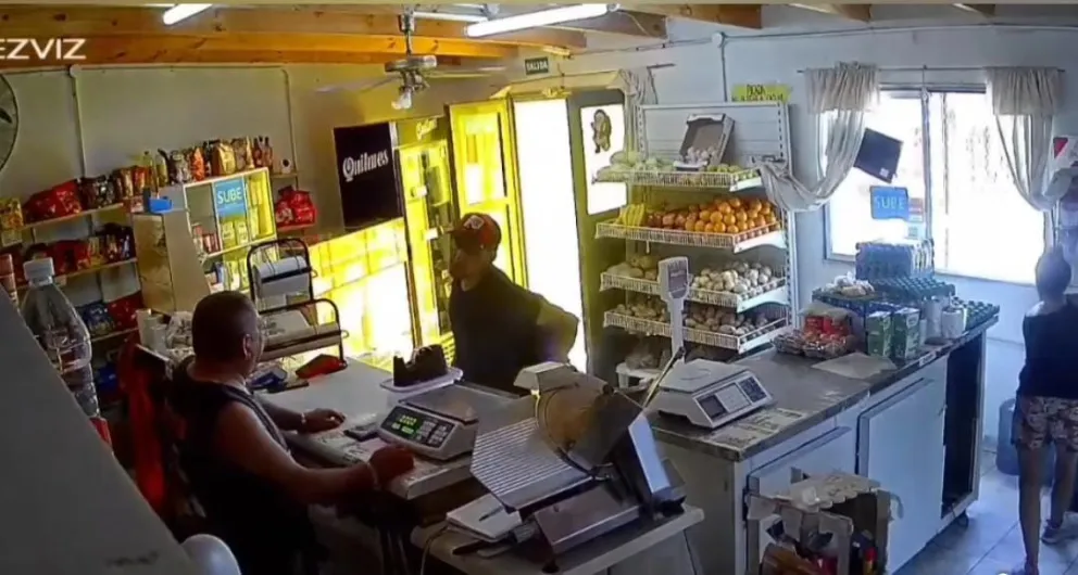 Entró a pedir comida en un comercio de Alta Barda y terminó robando