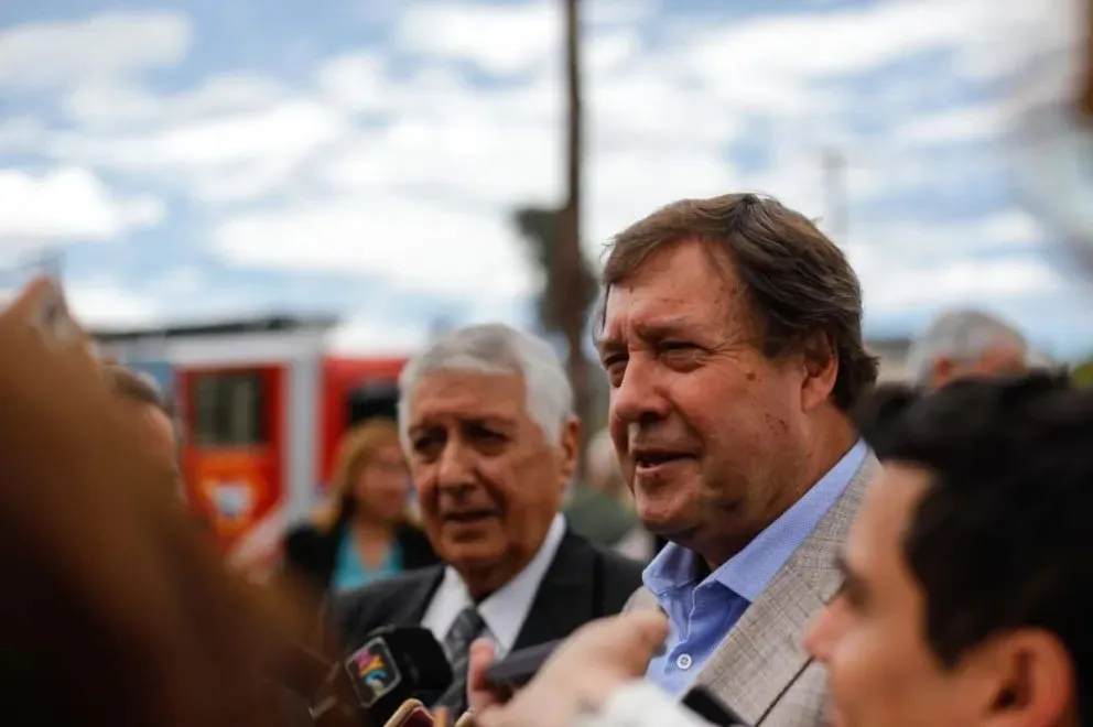 Weretilneck anunció la construcción de un hospital público en Dina Huapi