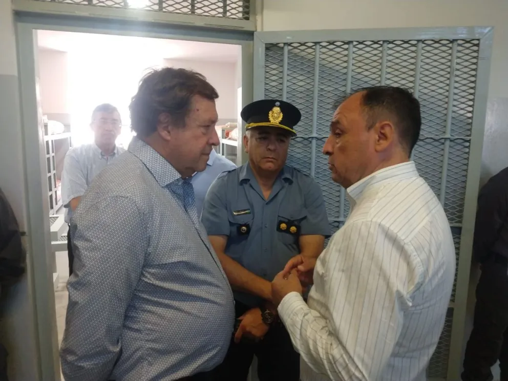Weretilneck recorrió las obras del Penal 2 donde se ubicará a condenados por delitos sexuales