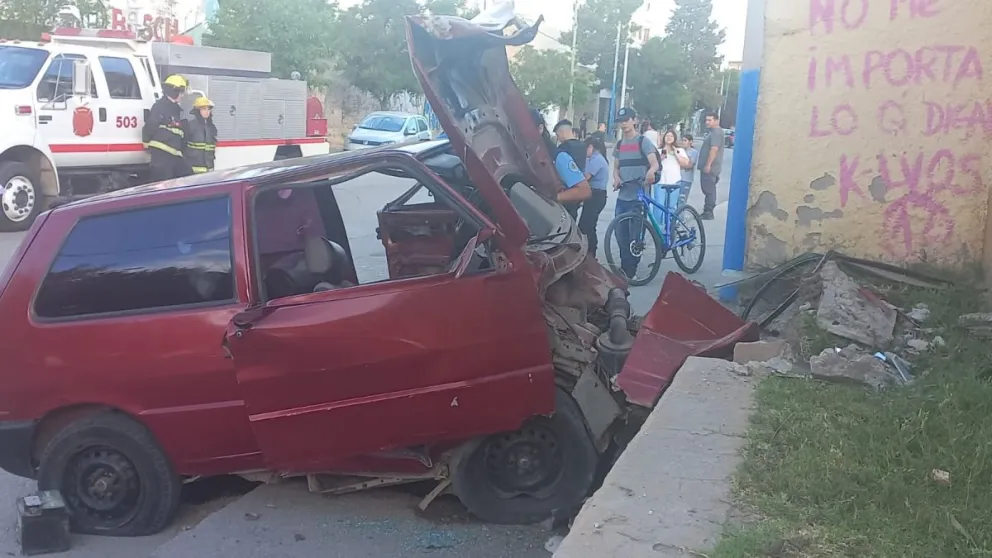 Una falla mecánica habría causado el terrible choque en la zona céntrica de Roca