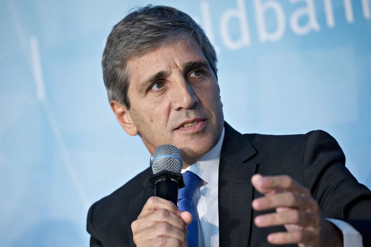 Caputo viajó a Brasil en busca de inversiones con el RIGI