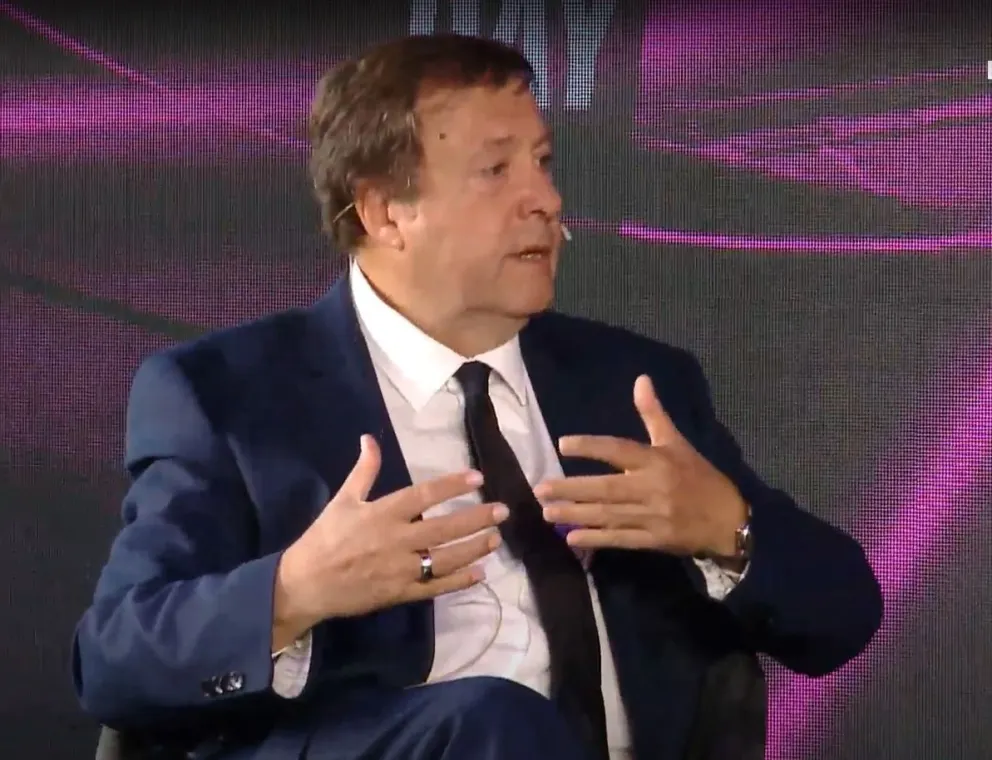 Weretilneck prepara leyes para modernizar puertos,  parques industriales y otorgar beneficios impositivos