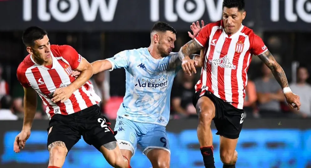 Racing enfrenta a Estudiantes en busca de acercarse a la cima de la tabla