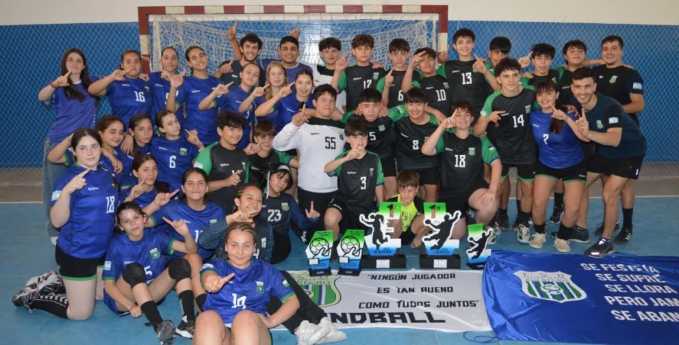 El Club Río Negro se ganó todo: tres categorías de handball se consagraron campeonas