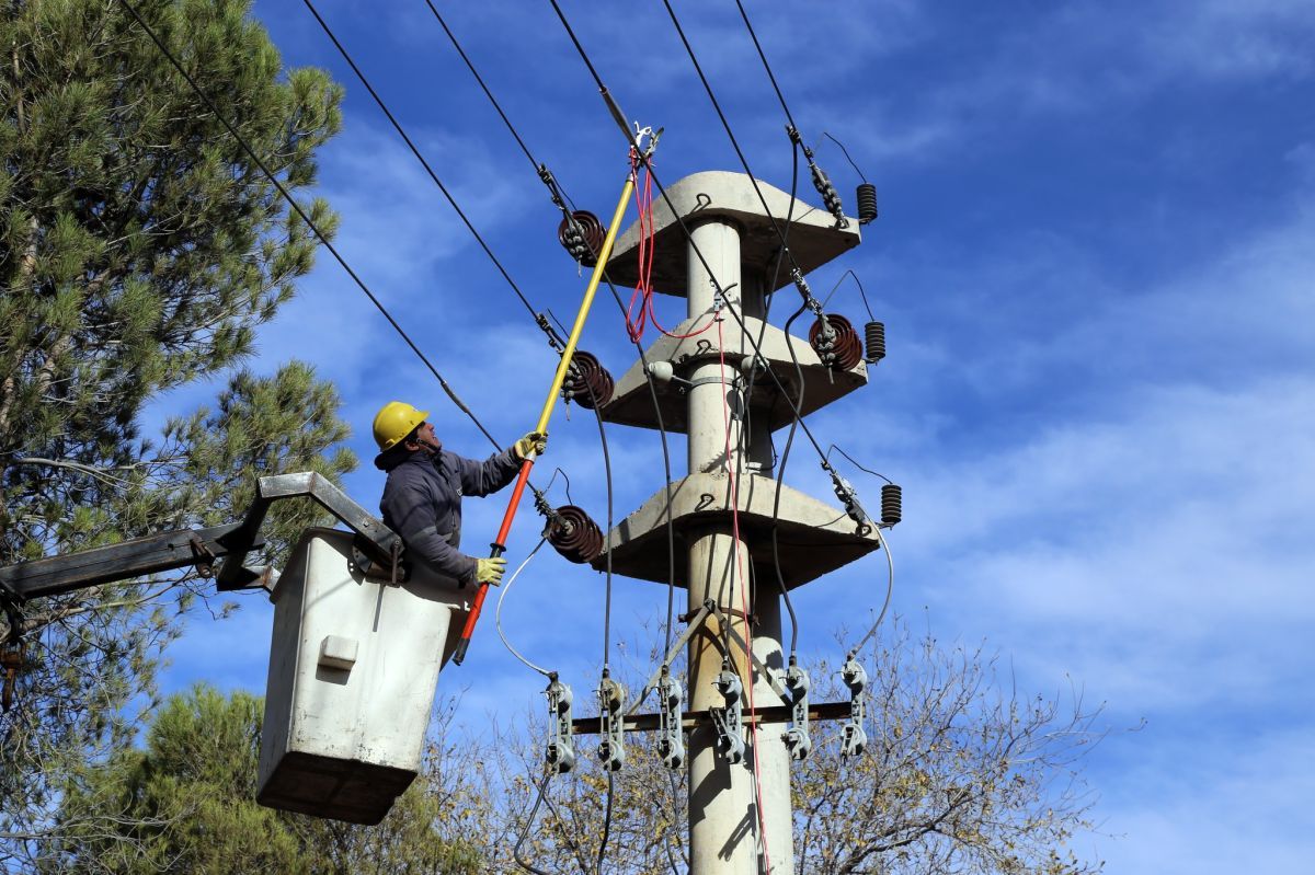 Corte de energía programado para este miércoles en Roca y Villa Manzano