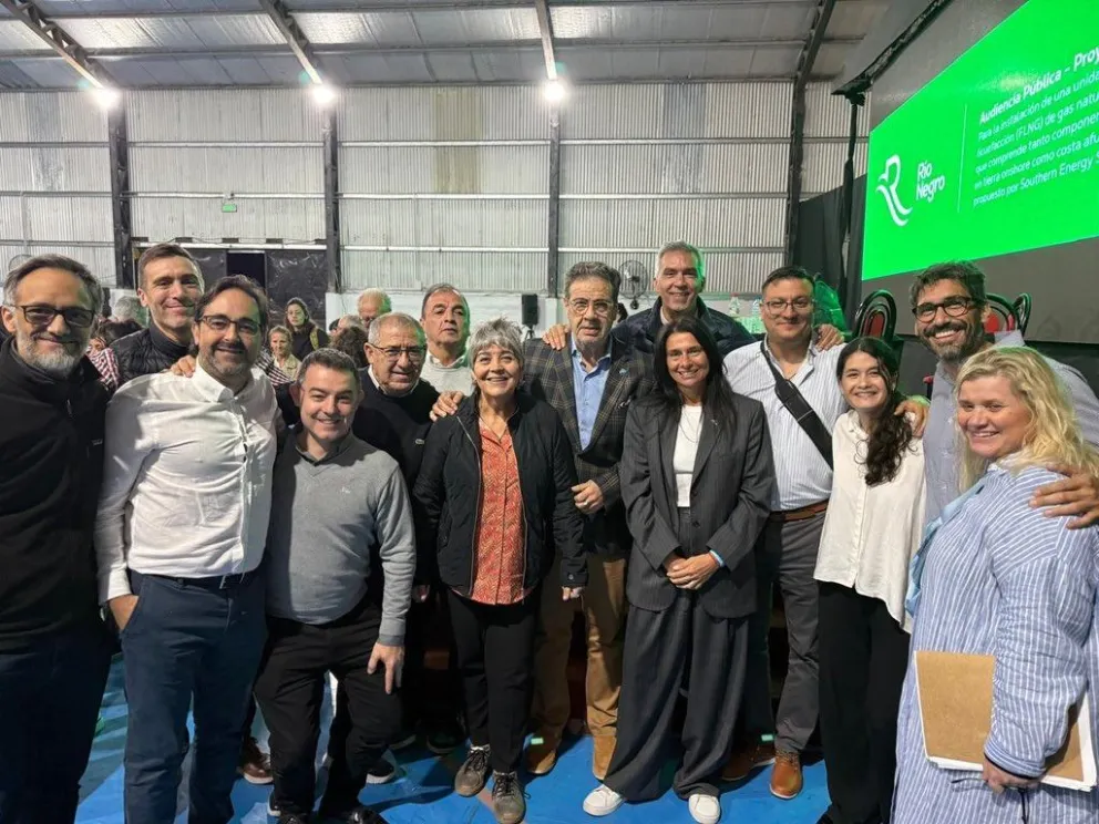 Barco de GNL en el golfo: El gobierno evaluó que hubo “un acompañamiento mayoritario”