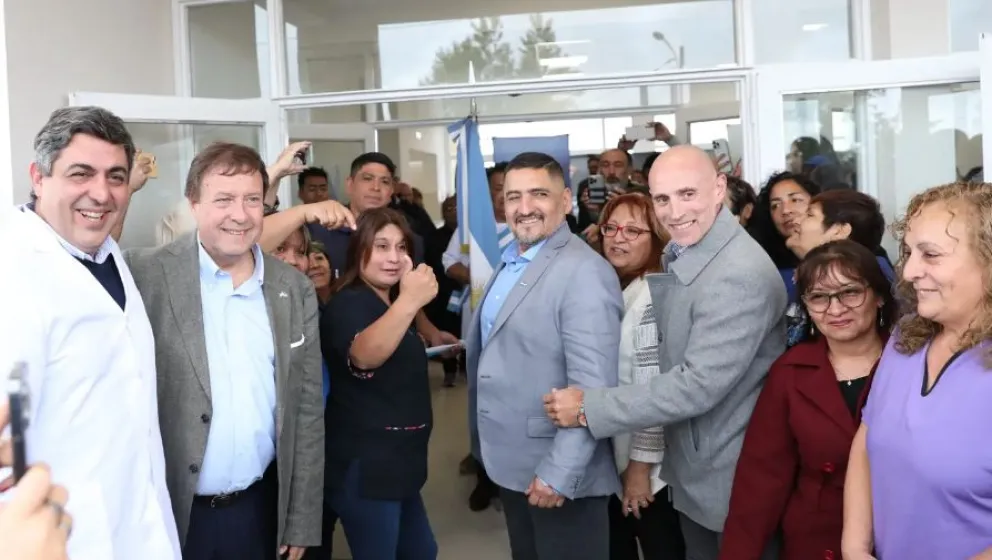 Día histórico: Weretilneck inauguró el nuevo hospital de Ramos Mexía