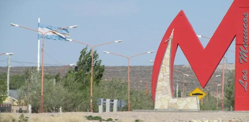 Los Menucos y Sierra Colorada de aniversario: actos protocolares, entrega de aportes y la Fiesta del Cordero