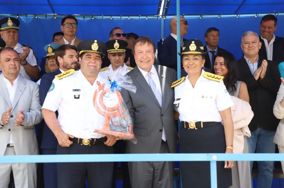Weretilneck anunció un plan de seguridad de U$S 8 millones y mejoras salariales para retirados