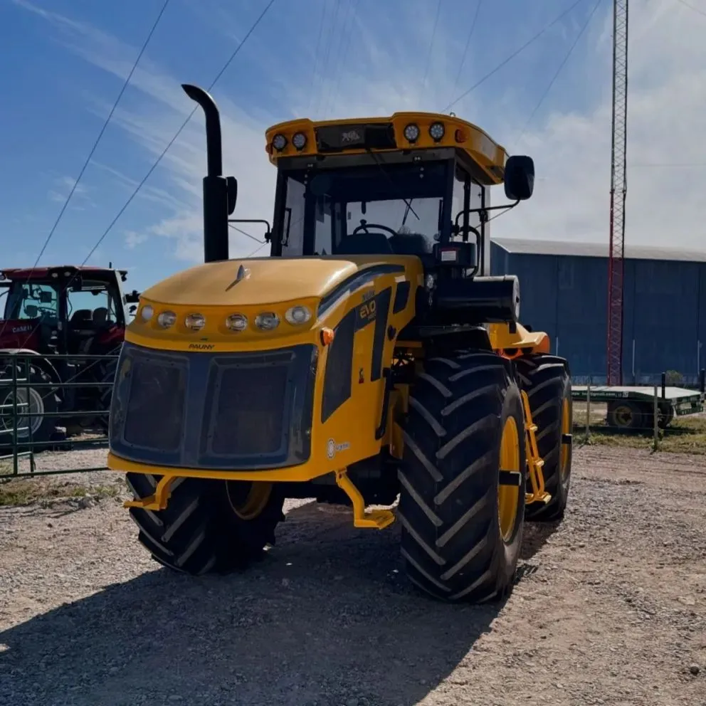 Una concesionaria oficial de tractores Pauny, cuenta con referentes en asesoramiento y comercialización de maquinaria agrícola. Foto (Gentileza).