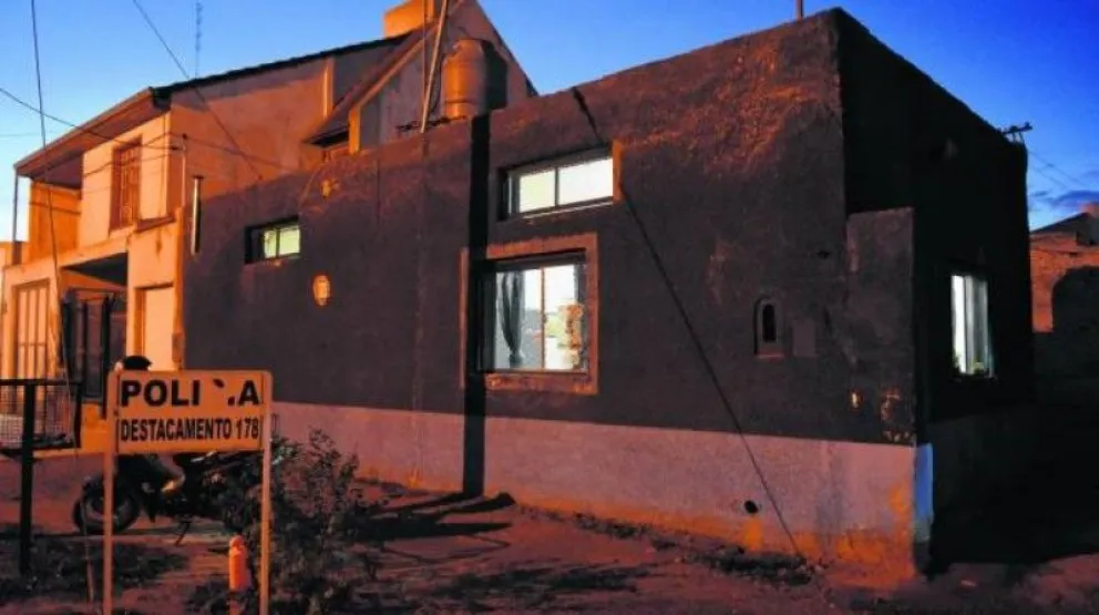 En hombre fue detenido por uniformados del Destacamento 178. Foto gentileza