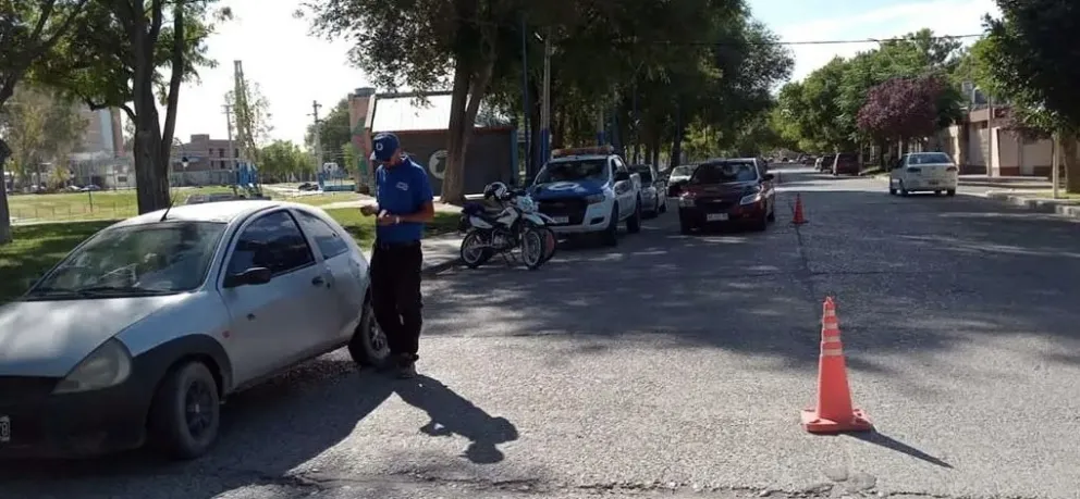 El consumo de alcohol, incluso en cantidades pequeñas, aumenta el riesgo de verse involucrado en siniestros viales. (Foto: gentileza).