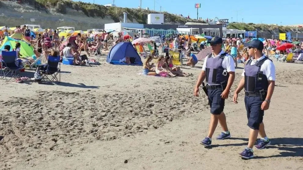 Se llevarán a cabo patrullajes a pie y en vehículos.