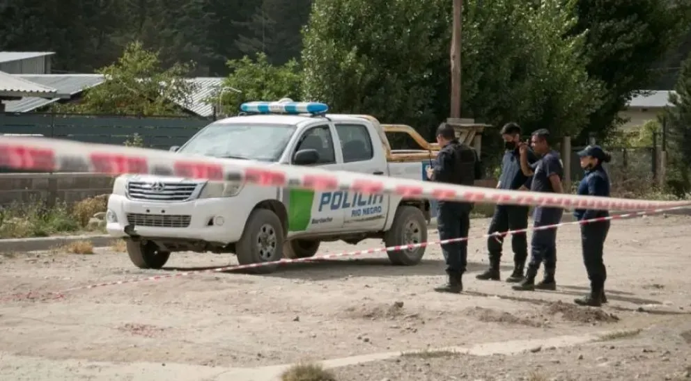 El violento robo ocurrió anoche, en el acceso a la ciudad. (Foto de archivo)