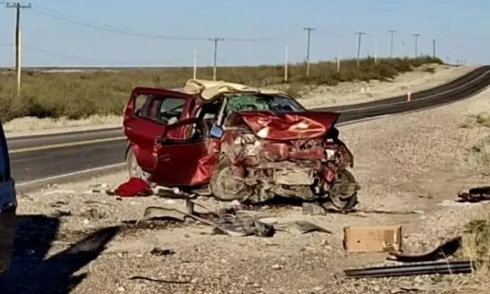 Un trágico choque sucedió en las inmediaciones a Chelforó. Con el pasar de las horas, se conoció quienes eran las víctimas del lamentable suceso. Foto (7 en Punto).