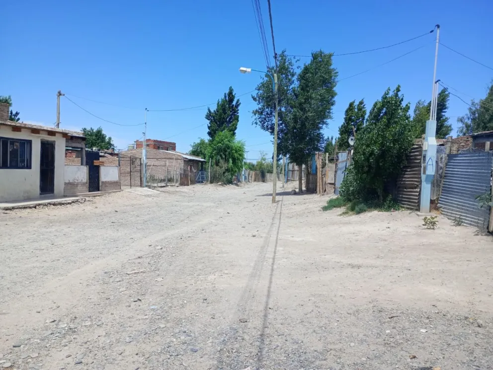 Asegurán que los camiones cisterna están destinados únicamente a los puestos. (Foto gentileza)