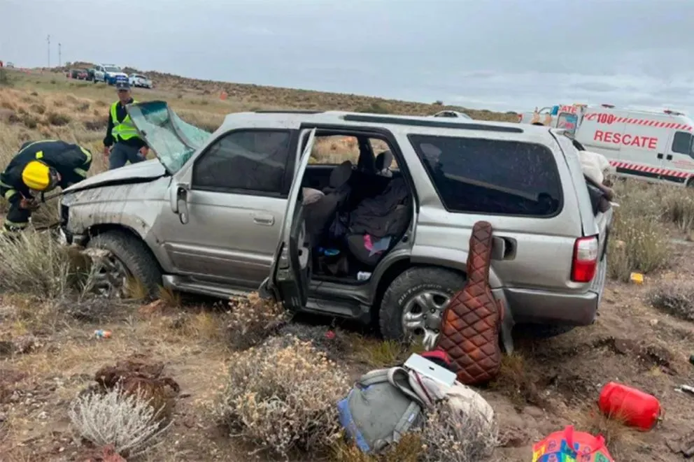 El cuerpo de la víctima fue trasladado a la morgue del hospital de Piedra del Águila.