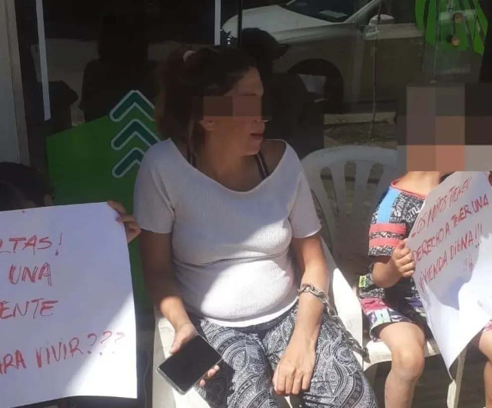 En diciembre del año pasado se conoció la noticia del abuso a la menor por el incendio en la vivienda, ahora no tienen donde ir. | Foto gentileza Omar Fuentes