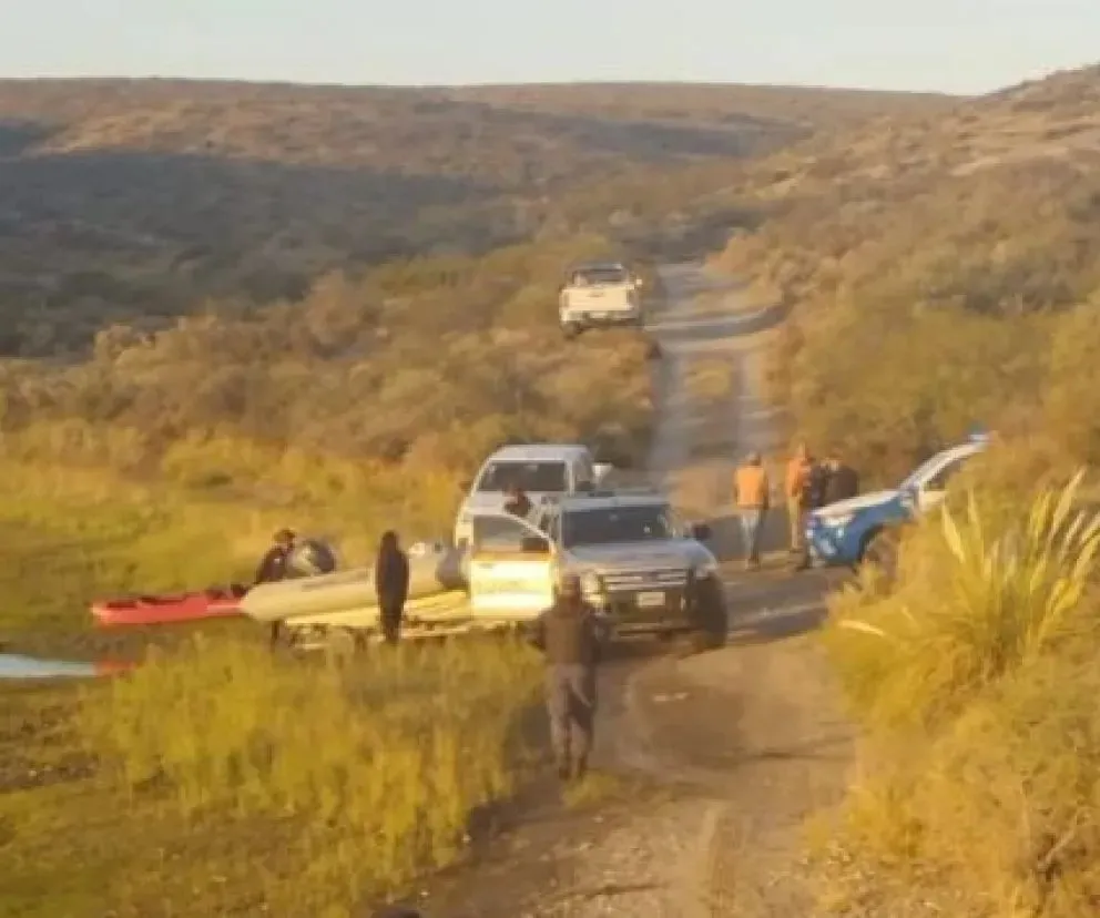 Aunque se había localizado un cuerpo se estaba esperando poder recuperarlo y confirmar la identidad.

