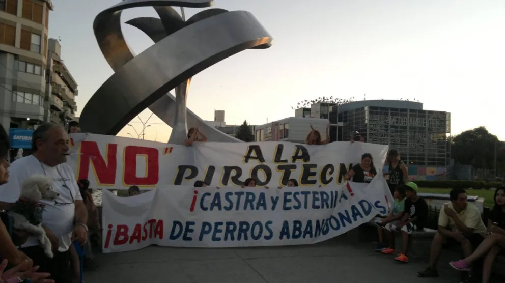 En la ciudad solo la pirotecnia lumínica está permitida. (Foto gentileza)