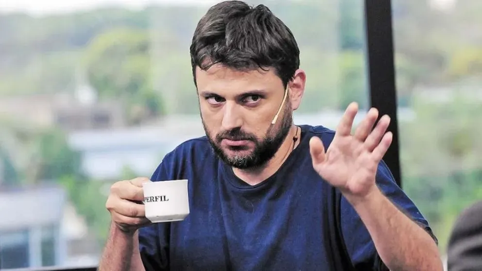 Hoy, a las 11:15, el auto del dirigente político fue detenido en el control caminero de Choele Choel.