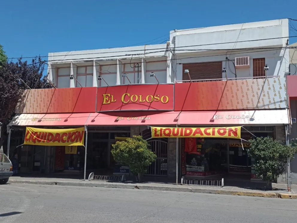 La tienda ofrece sus productos a la comunidad hace 88 años.(Foto ANRoca)