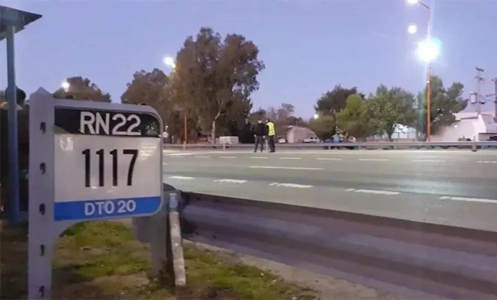 Personal del Cuerpo de Seguridad Vial intervino para atender a las personas. (Foto archivo)