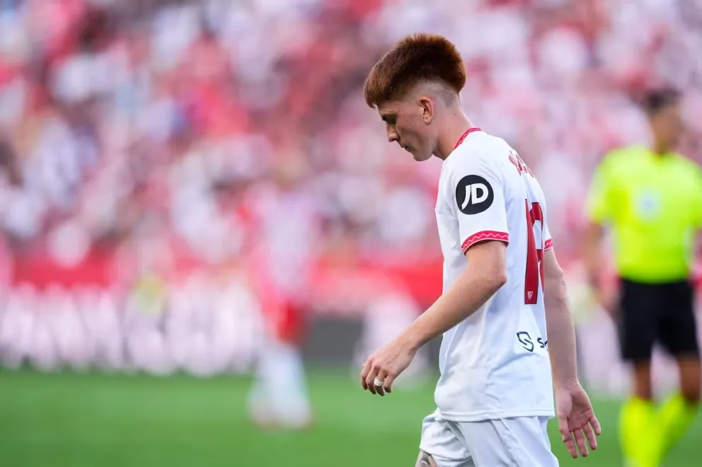 Abandona el Sevilla FC.