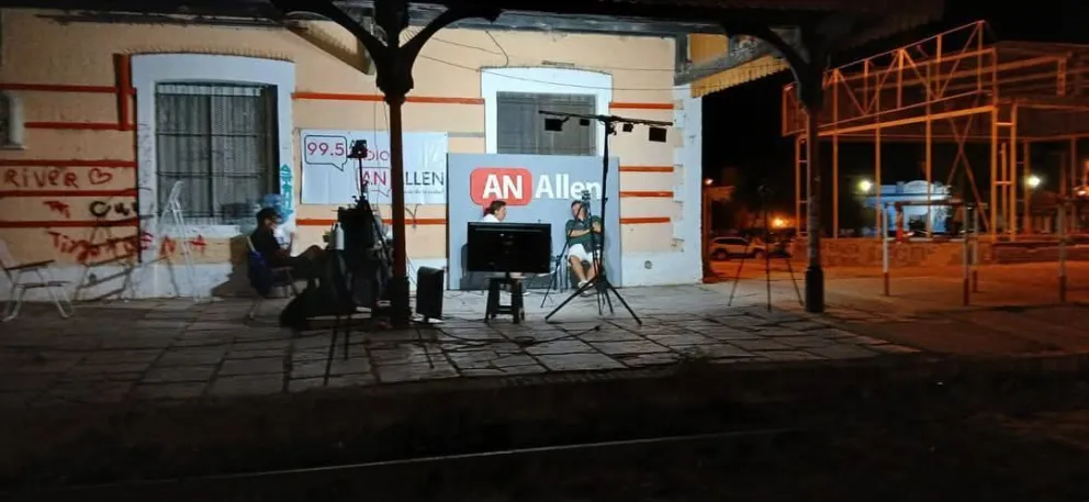 Diego Von Sprecher y Martín Chavarría, referentes de AN Radio y Radio Líder, no pudieron transmitir desde el predio. Foto (AN Allen).