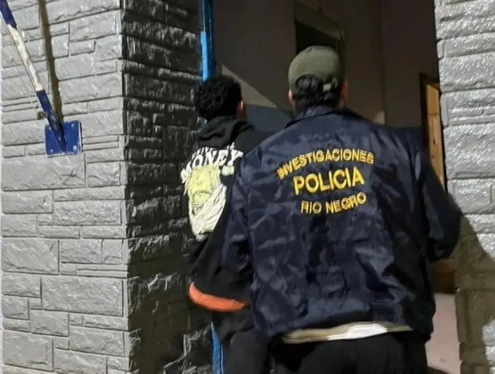  Una persona fue lesionada por quemaduras. La víctima tiene 58 años y el presunto agresor 22 años. Foto (Cipo360).