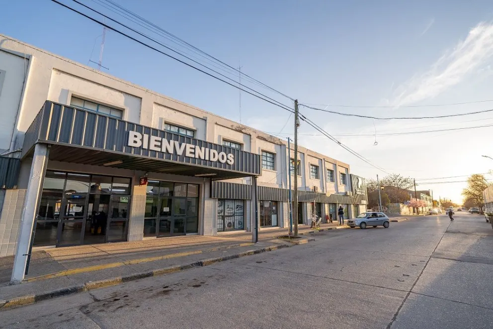 En la terminal, la mayoría de los servicios tienen como destino la cordillera. Foto: (Carlos Mir - ANR)