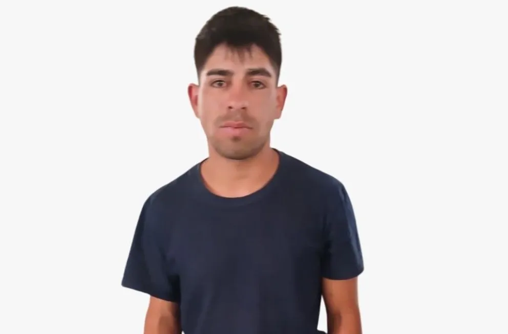 Efectivos de la Comisaría 21 trabajan en la búsqueda de Pereyra. (Foto gentileza)