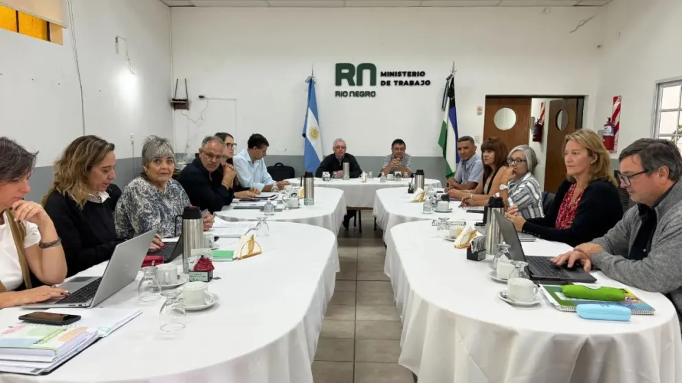 Paritaria docente en Viedma. Foto: Ministerio de Educación y Derechos Humanos.