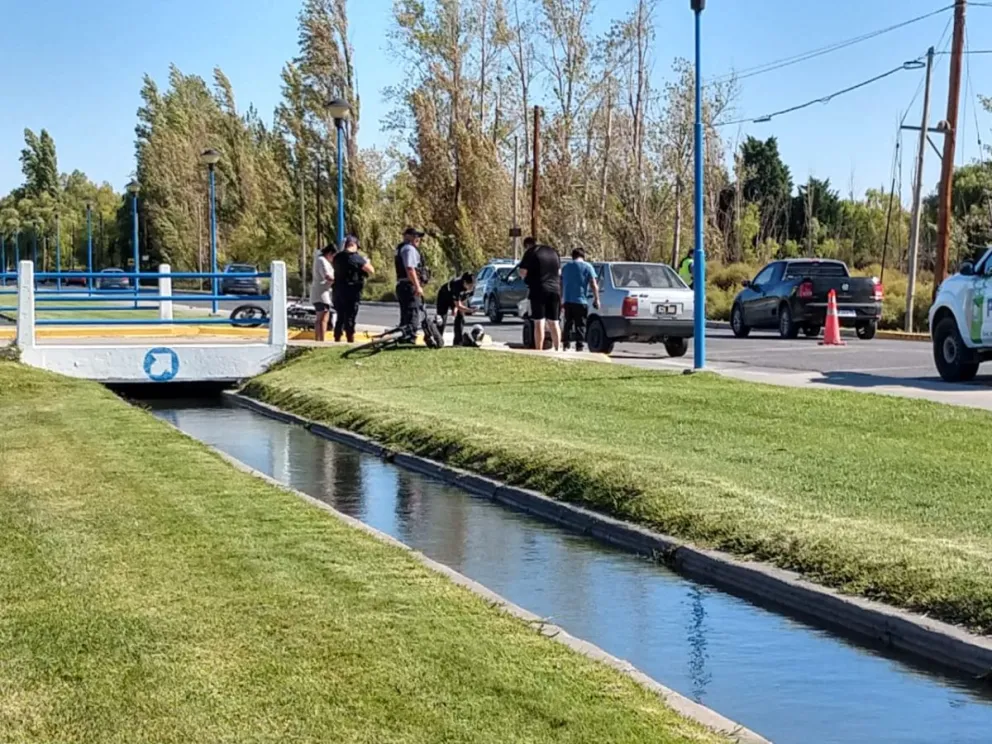 El conductor del Fiat Duna dio positivo en el test de alcoholemia. (Foto ANRoca)