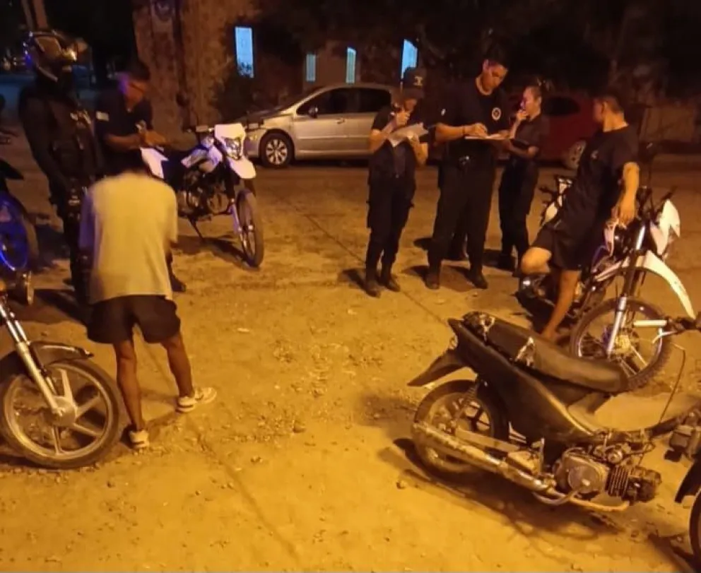 El Cuerpo de Seguridad Vial detuvo una moto sobre las Rutas Provinciales N° 65 y 6. (Foto gentileza)