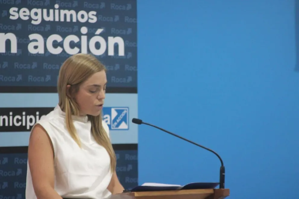 La intendenta en su discurso hizo mucho hincapié en el riesgo Vial en Damas Patricias y Ruta 22 por la falta de obra. (Foto Tania Domenicucci-ANR)