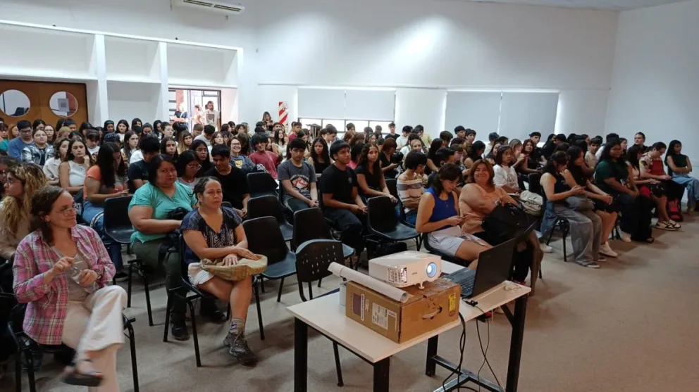 Las jornadas de orientación comenzaron este miércoles en la FADECS de Roca. (Foto ANRoca)