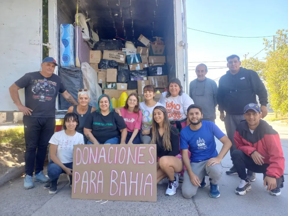 Las donaciones serán enviadas en camiones este viernes y se seguirán recibiendo para enviar la otra semana. (Fotos: Tania Domenicucci)