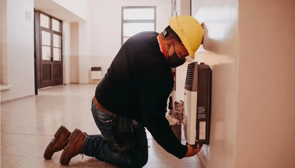 En la pagina de Camuzzi puede encontrarse el listado de gasistas matriculados.