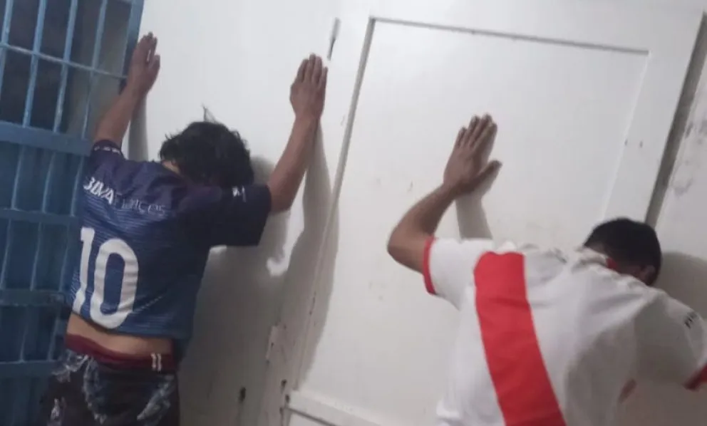 El secuestro del rodado se dio en medio de un operativo preventivo de la policía. 