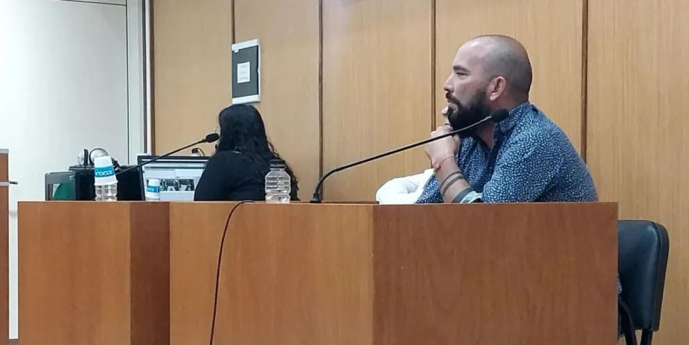 Hoy se realizo la única audiencia de este juicio en el subsuelo de los tribunales de Roca. 