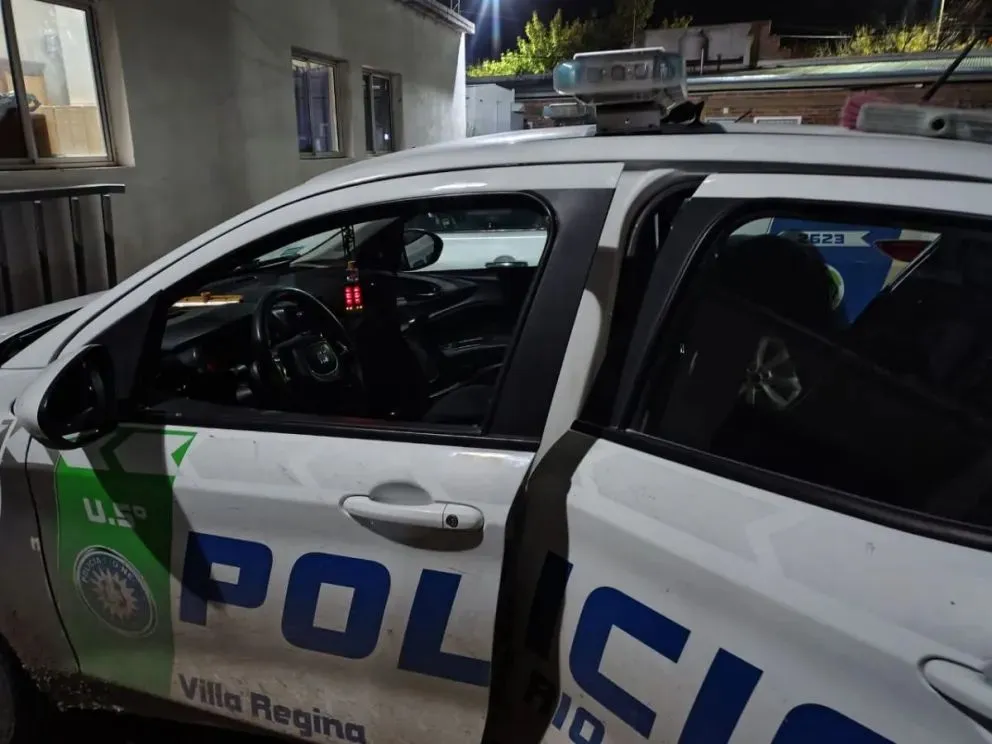 Entre los atacantes estaba la mujer que los llamó ante los disturbios que estaba provocando su hermano.